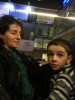 Салех с мамой перед посадкой в Шатл)))